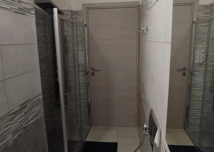 Johnny # Pensión Verona